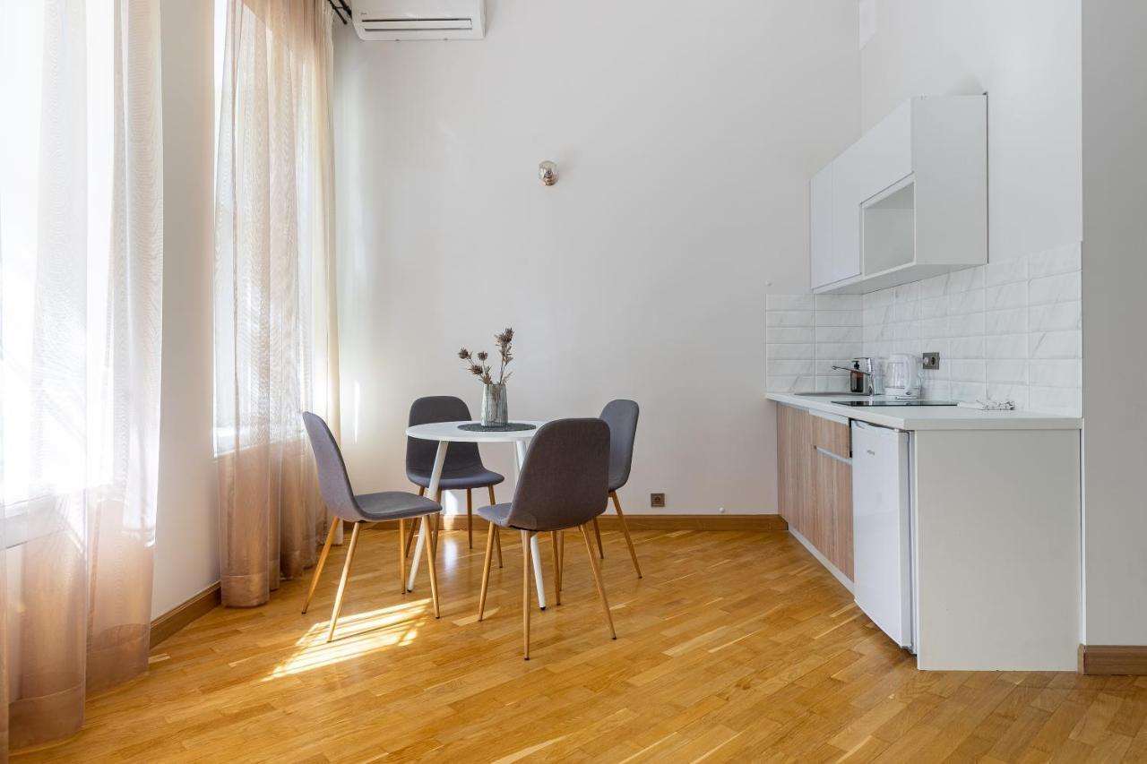 Kaykay Apartments Odessa Extérieur photo
