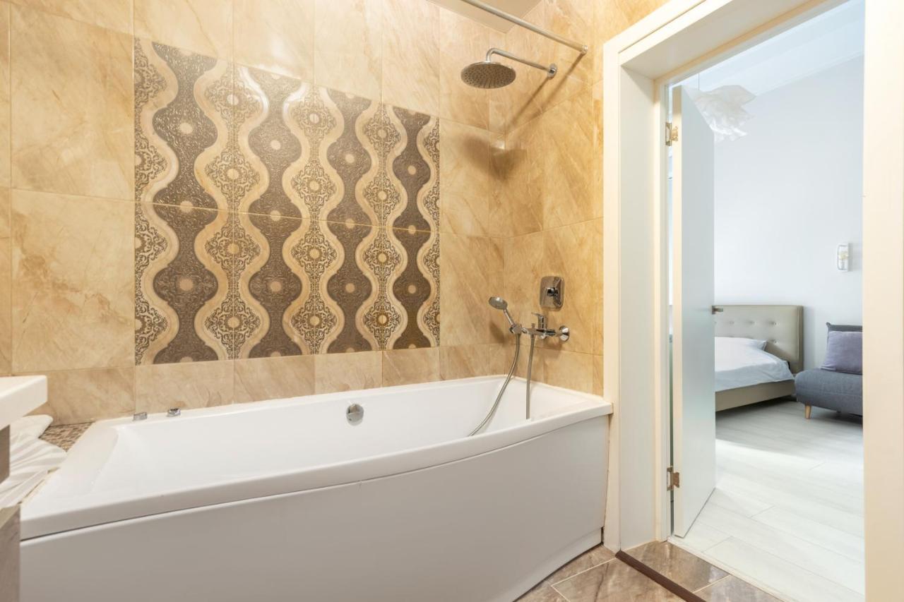 Kaykay Apartments Odessa Extérieur photo